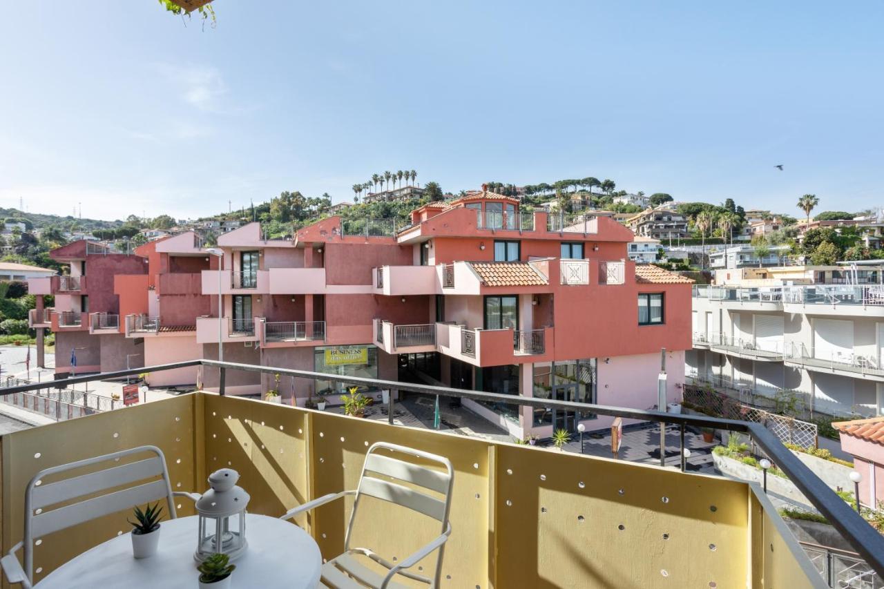 Aci Castello Seaview Apartment With Parking Exteriér fotografie
