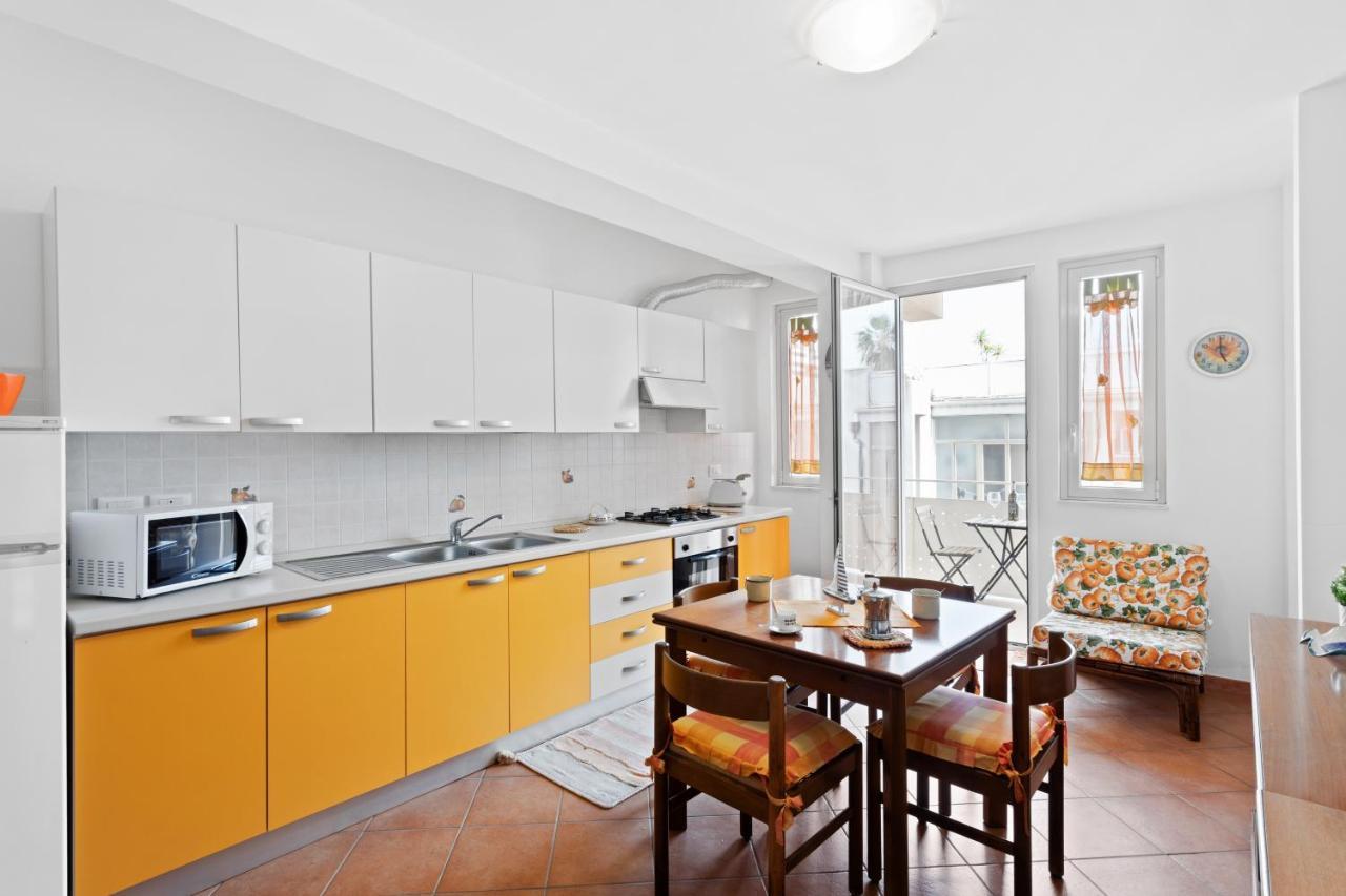 Aci Castello Seaview Apartment With Parking Exteriér fotografie