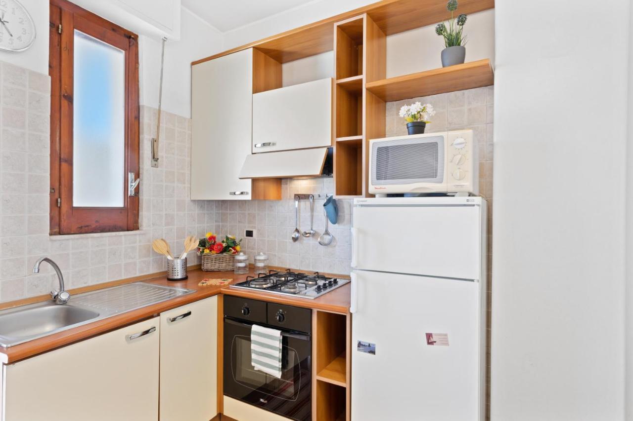 Aci Castello Seaview Apartment With Parking Exteriér fotografie