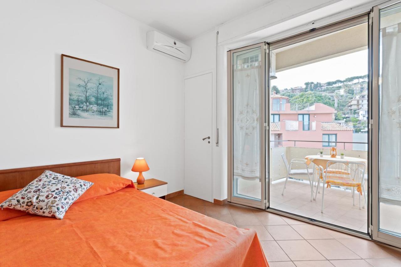 Aci Castello Seaview Apartment With Parking Exteriér fotografie