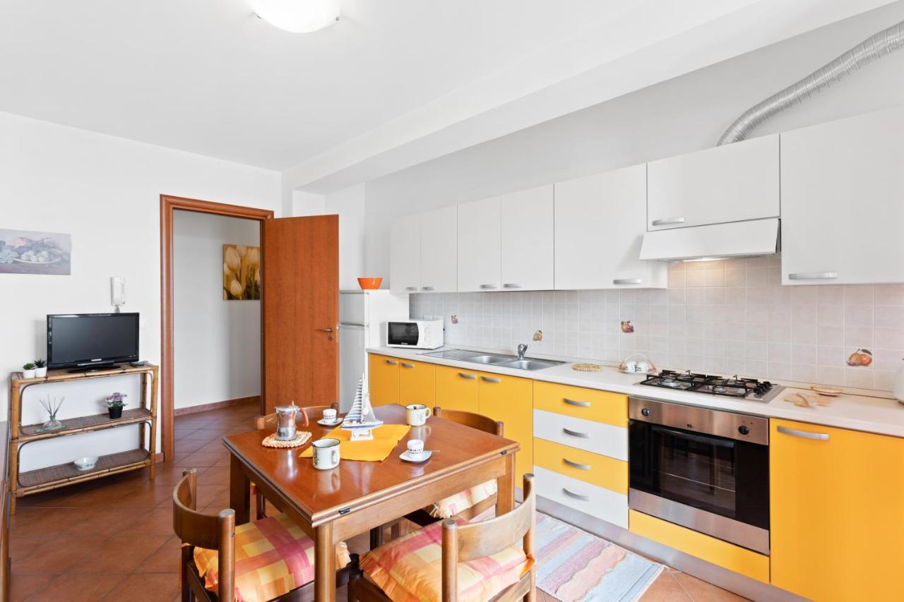 Aci Castello Seaview Apartment With Parking Exteriér fotografie
